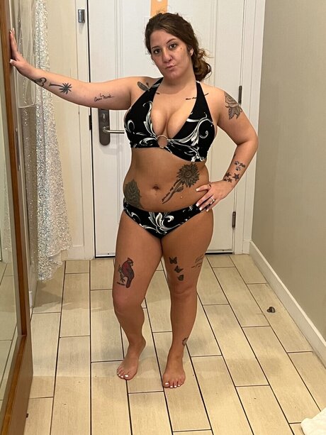 Sara Marie OnlyFans 유출 누드 사진