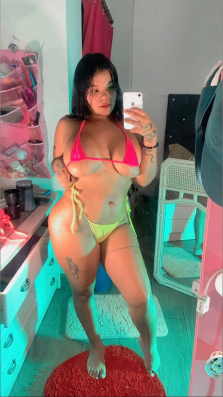 Daniella Sophia 
