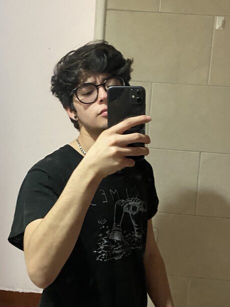 Обнаженная фотография утечки OnlyFans от Badboy23