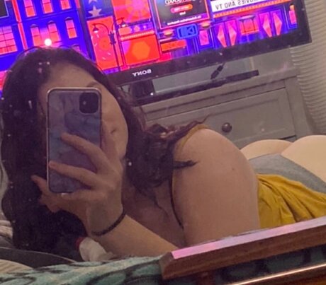 Foto nua vazada do OnlyFans de Emily