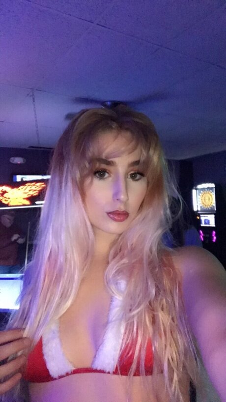 Обнаженная фотография утечки OnlyFans от Ecret22