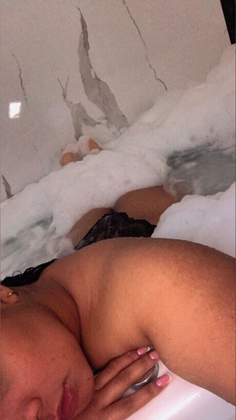 Обнаженная фотография утечки OnlyFans от Miguelys