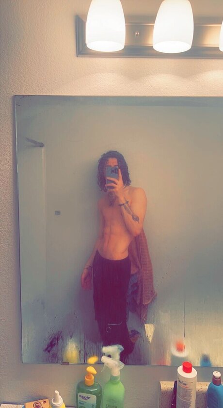 Photo nue de fuite OnlyFans de Master Ry 