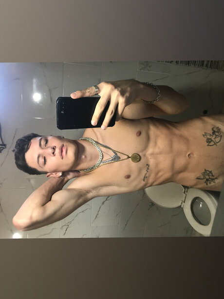 Darel Tamay OnlyFansリークヌード写真