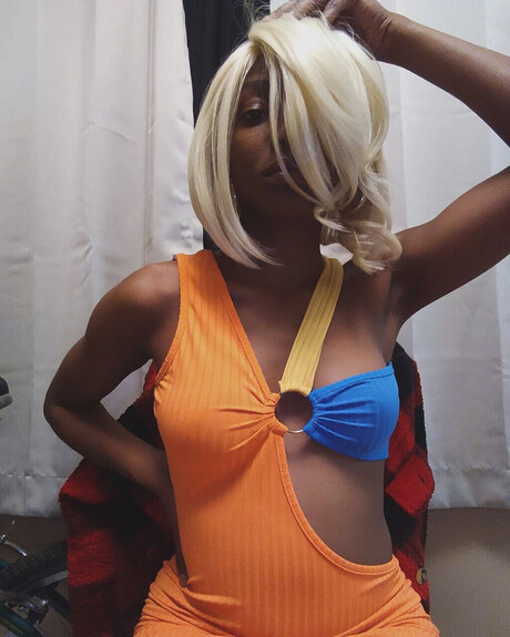 Blacbarbie Jay