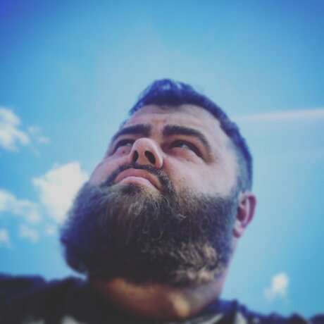 Alaston vuotanut OnlyFans-kuva Roningt Petty Bear