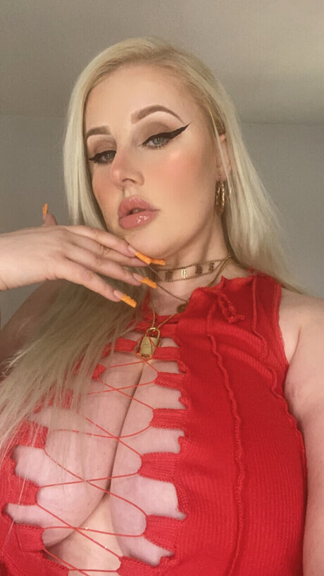 Mistress Money Free Page
