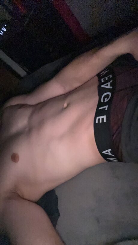 Nahá fotka uniklých OnlyFans od Dave