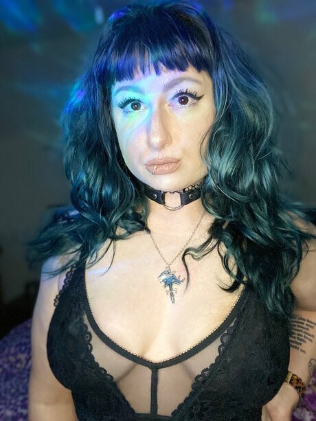 Nøgent lækket OnlyFans-billede af Draconia Doom