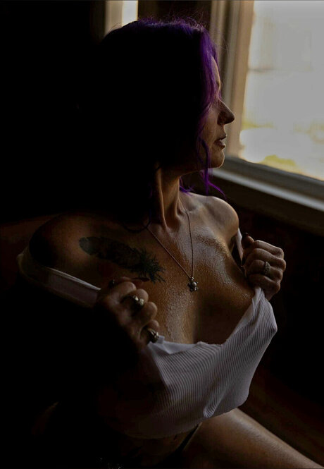 Обнаженная фотография утечки OnlyFans от Phaedra