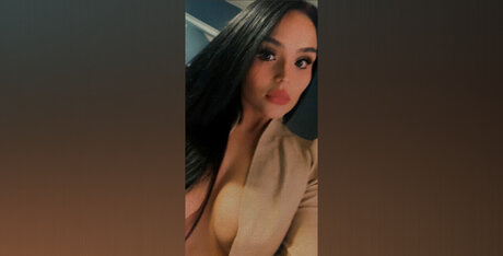 Naken läckt OnlyFans-bild av Heavenly Bella