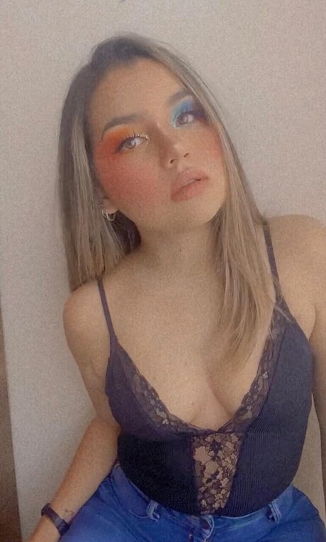 Nacktes geleaktes OnlyFans-Foto von Luciana 