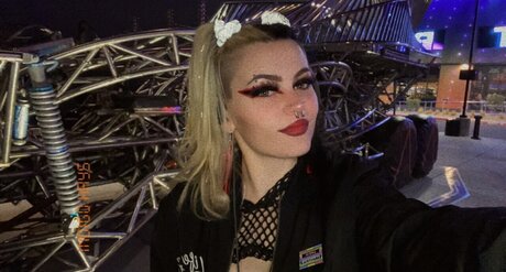 Naken läckt OnlyFans-bild av Indigo Haze