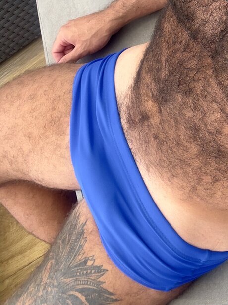 Alaston vuotanut OnlyFans-kuva Leonardo Prado