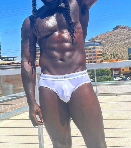 Foto di nudo di fuga di OnlyFans di Hoezonmydick