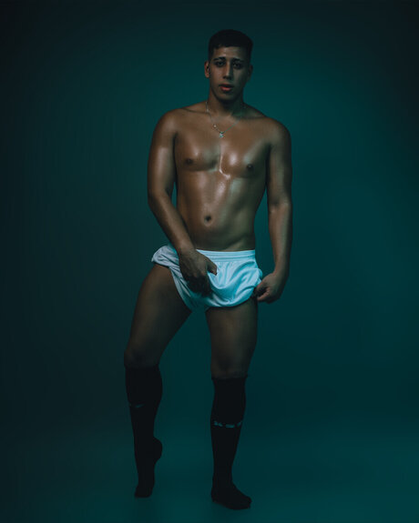 Naken läckt OnlyFans-bild av Flaitesito21