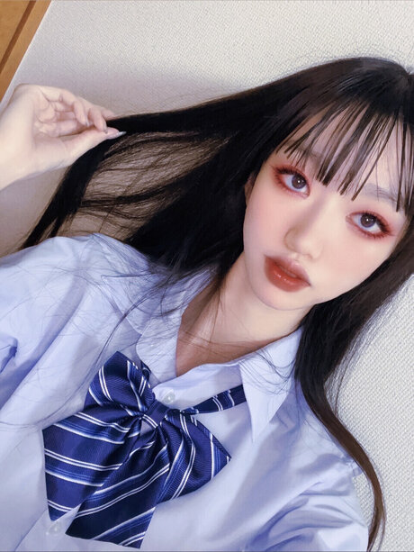 Обнаженная фотография утечки OnlyFans от Rinapiyodxlive