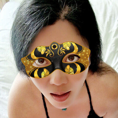 Foto desnuda filtrada de OnlyFans de Hiraya Hotwife