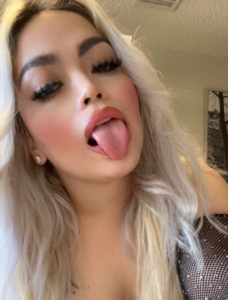 Nøgent lækket OnlyFans-billede af Yanii Sweet   Free Page