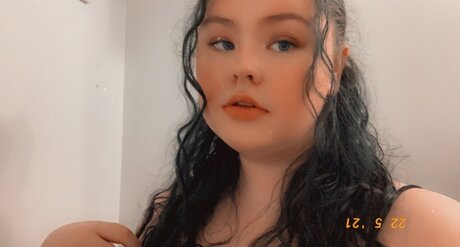 Meghan OnlyFans 유출 누드 사진