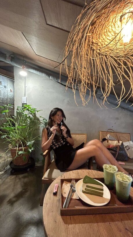 Naakte gelekte OnlyFans-foto van Koreandiva