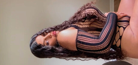Photo nue de fuite OnlyFans de Jade Valentina