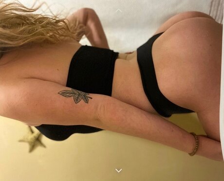 Nacktes geleaktes OnlyFans-Foto von Baby Cai 