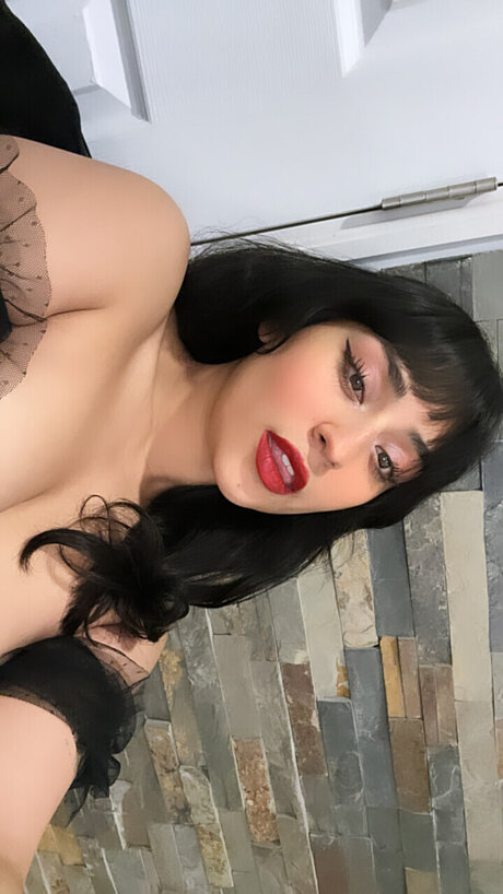 Обнаженная фотография утечки OnlyFans от Danae Reyes