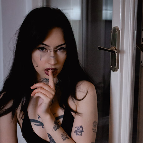 Naken läckt OnlyFans-bild av Cleo Peach 