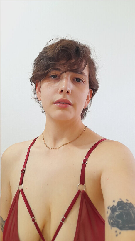 Cas OnlyFansリークヌード写真