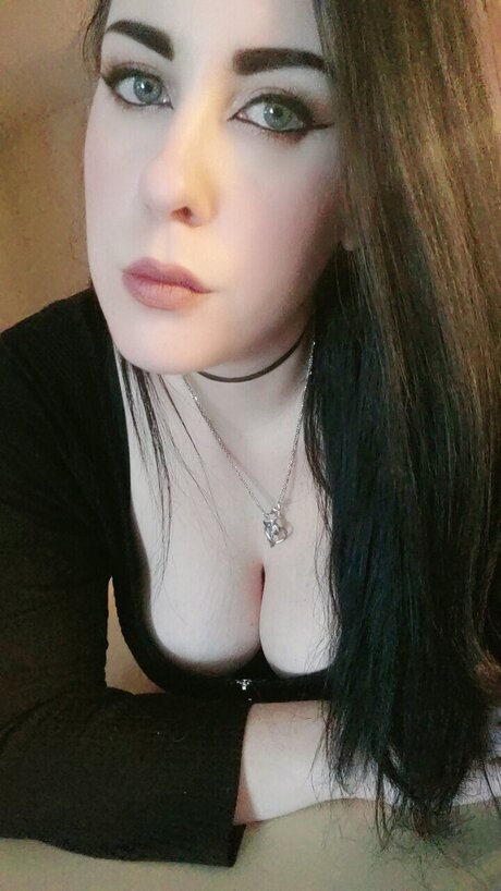 Photo nue de fuite OnlyFans de Avellyn
