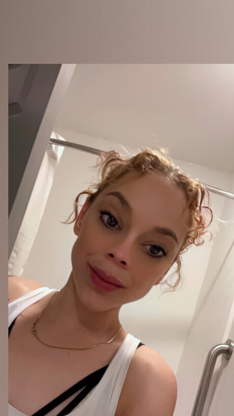 Alaston vuotanut OnlyFans-kuva Miss Jae