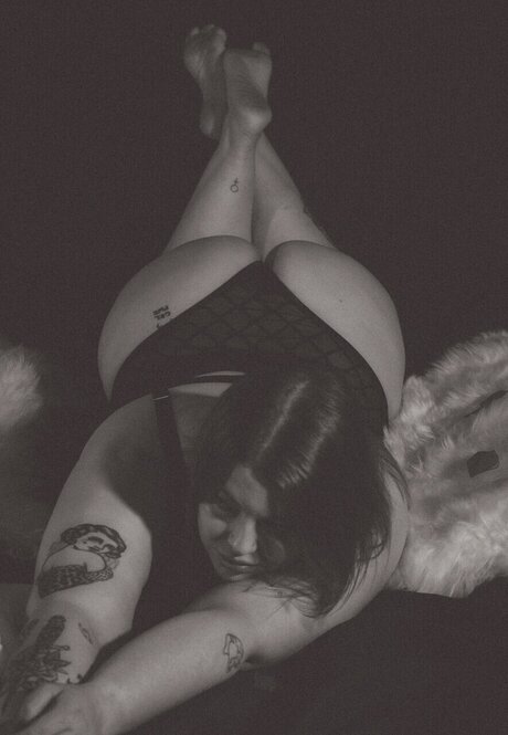 Lola  OnlyFansリークヌード写真