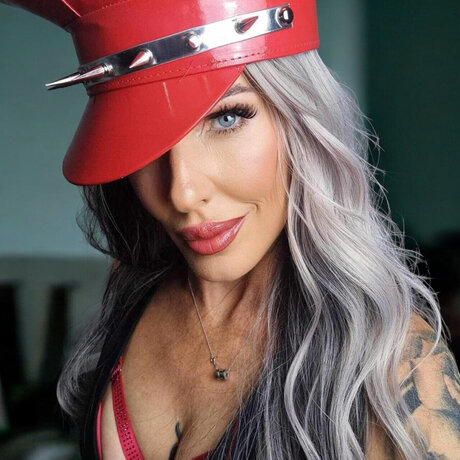 Nacktes geleaktes OnlyFans-Foto von Mezakeen
