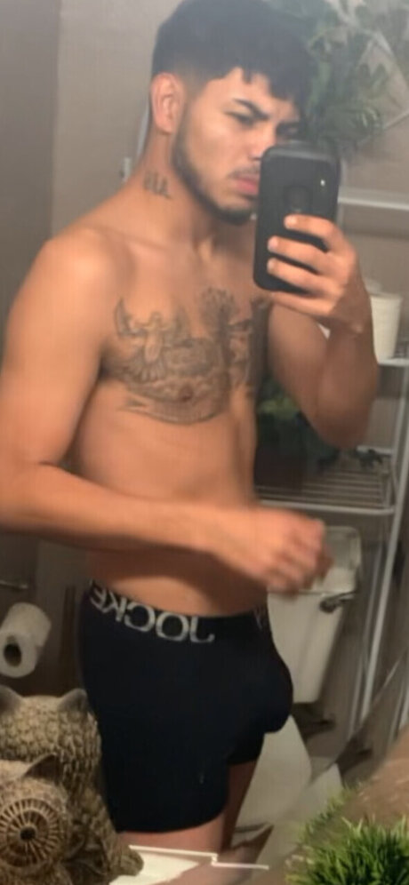 Anttdtxxuncutdick