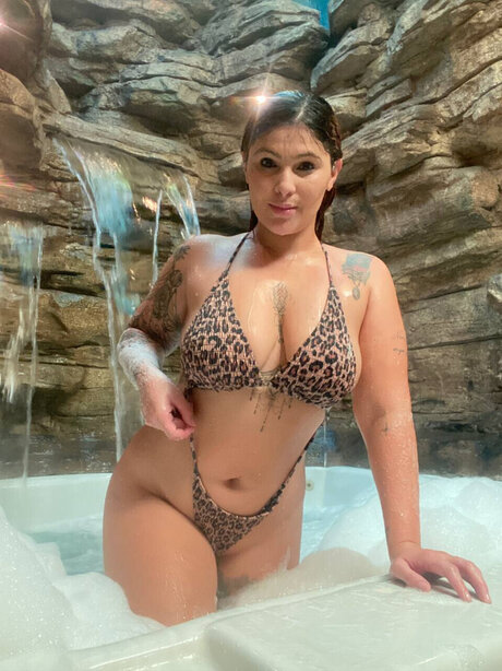Naken läckt OnlyFans-bild av Daiane Belan Real  