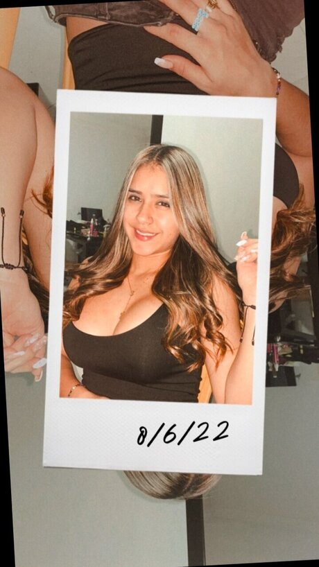 Photo nue de fuite OnlyFans de Marcela Lopez 