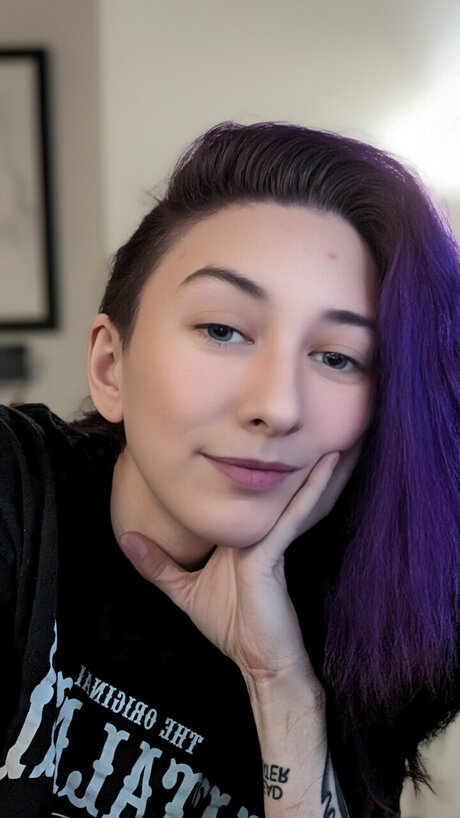 Naken läckt OnlyFans-bild av Lovely Lucy No Ppv