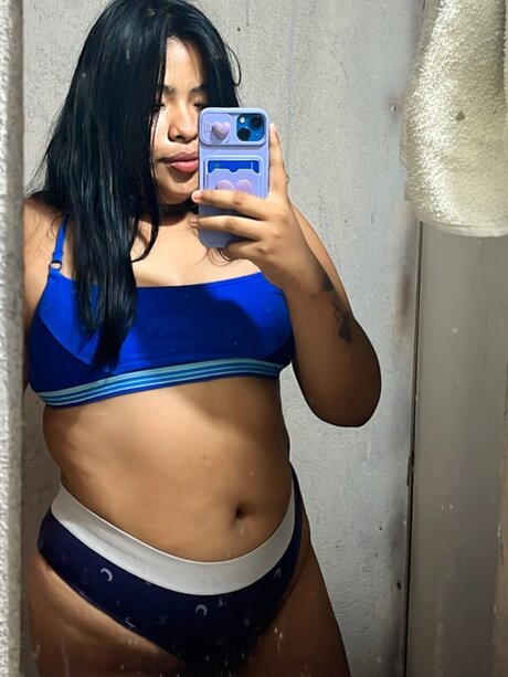 Nacktes geleaktes OnlyFans-Foto von Lau Santos Mar