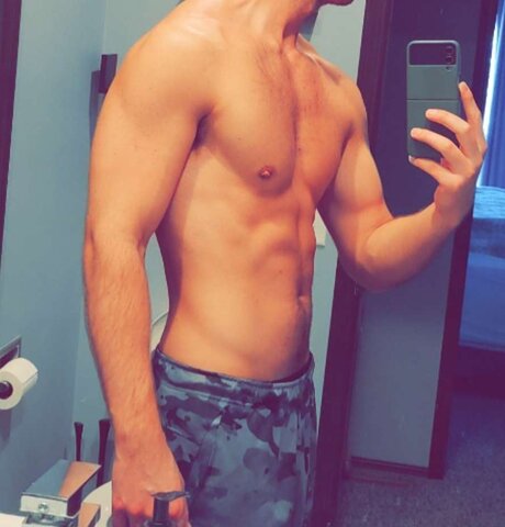 Обнаженная фотография утечки OnlyFans от Talljock