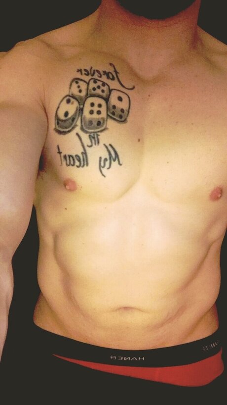Nagie wyciekłe zdjęcie OnlyFans od Jack Jones