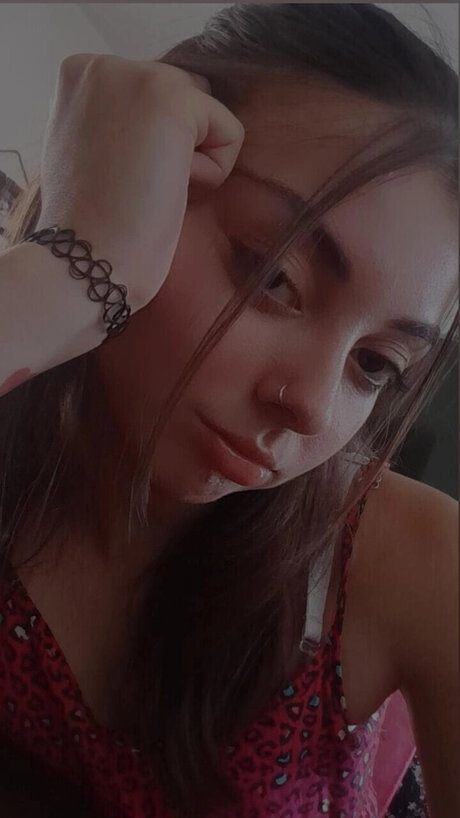Nahá fotka uniklých OnlyFans od Emma