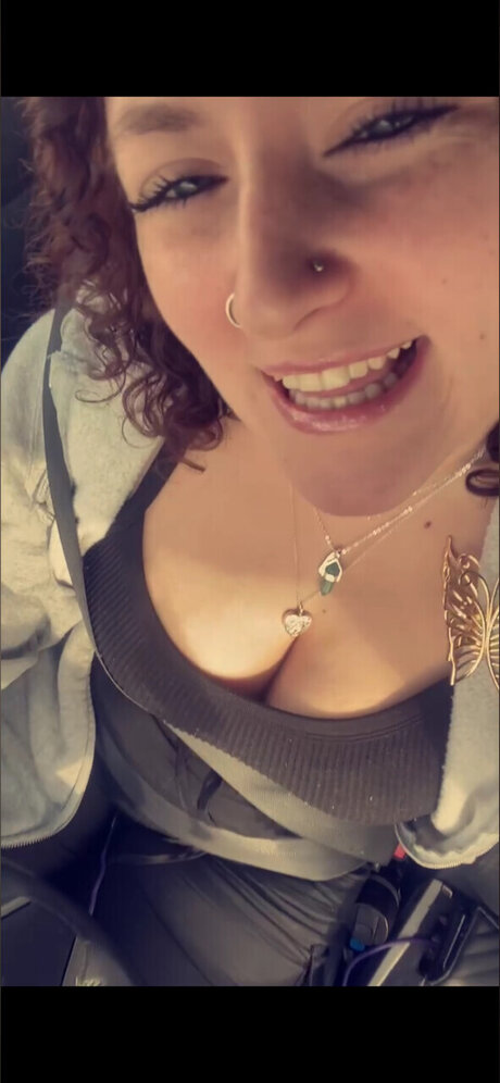 Photo nue de fuite OnlyFans de Mamas