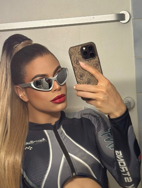 Photo nue de fuite OnlyFans de Emillydias