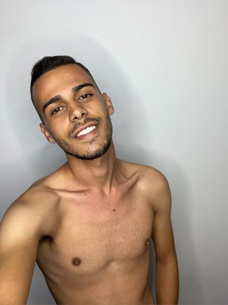 Foto nua vazada do OnlyFans de Fehr Tomi