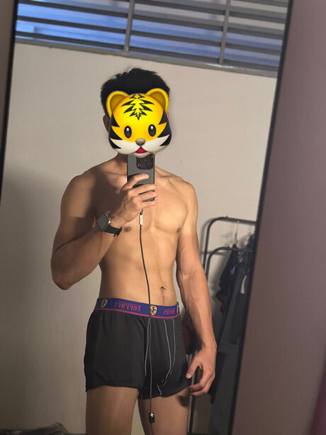 Naken läckt OnlyFans-bild av Nelson