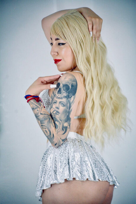 Naakte gelekte OnlyFans-foto van Giselle Salas