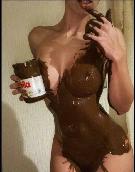 Nahá fotka uniklých OnlyFans od Tina Dakic