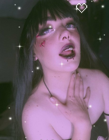 Nahá fotka uniklých OnlyFans od Demonsfree