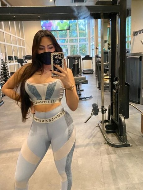 Thalita Araujo